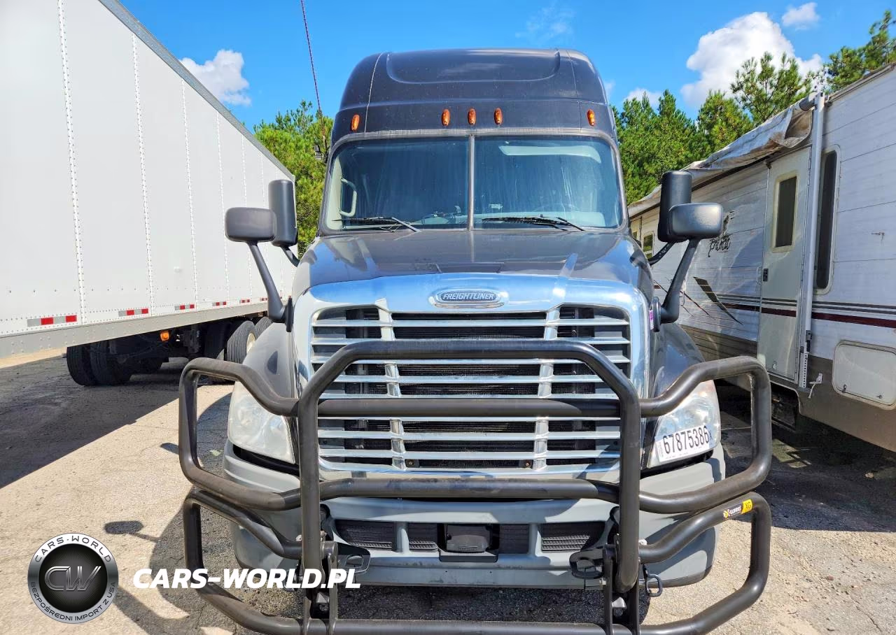 2014 Freightliner Cascadia 125 VIN:1FUJGLD53ELFK3649 - 5