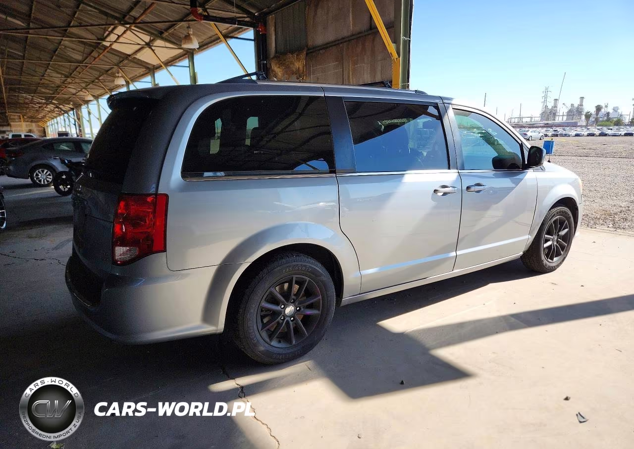 2019 Dodge Grand Caravan Sxt VIN:2C4RDGCG4KR619769 - 3