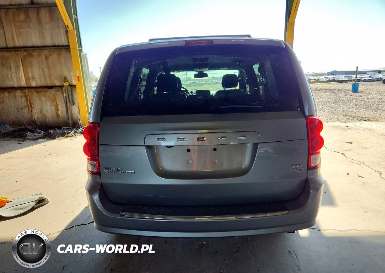 2019 Dodge Grand Caravan Sxt VIN:2C4RDGCG4KR619769 - 6