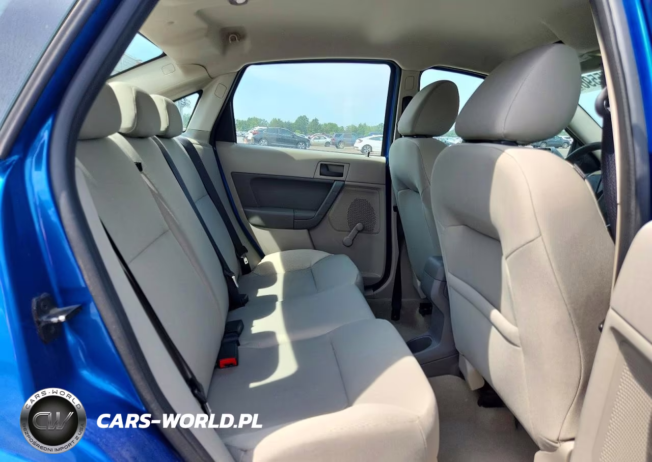 2010 Ford Focus S VIN:1FAHP3EN7AW164144 - 10