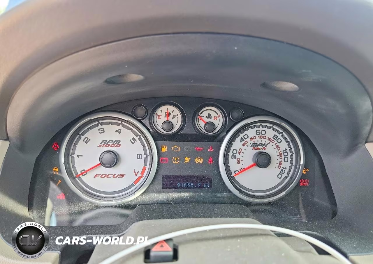 2010 Ford Focus S VIN:1FAHP3EN7AW164144 - 9