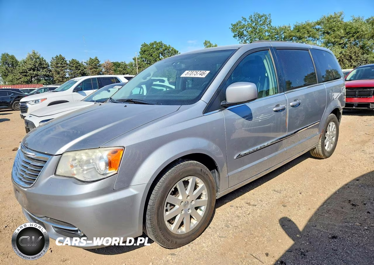 2014 Chrysler Town & Country Touring