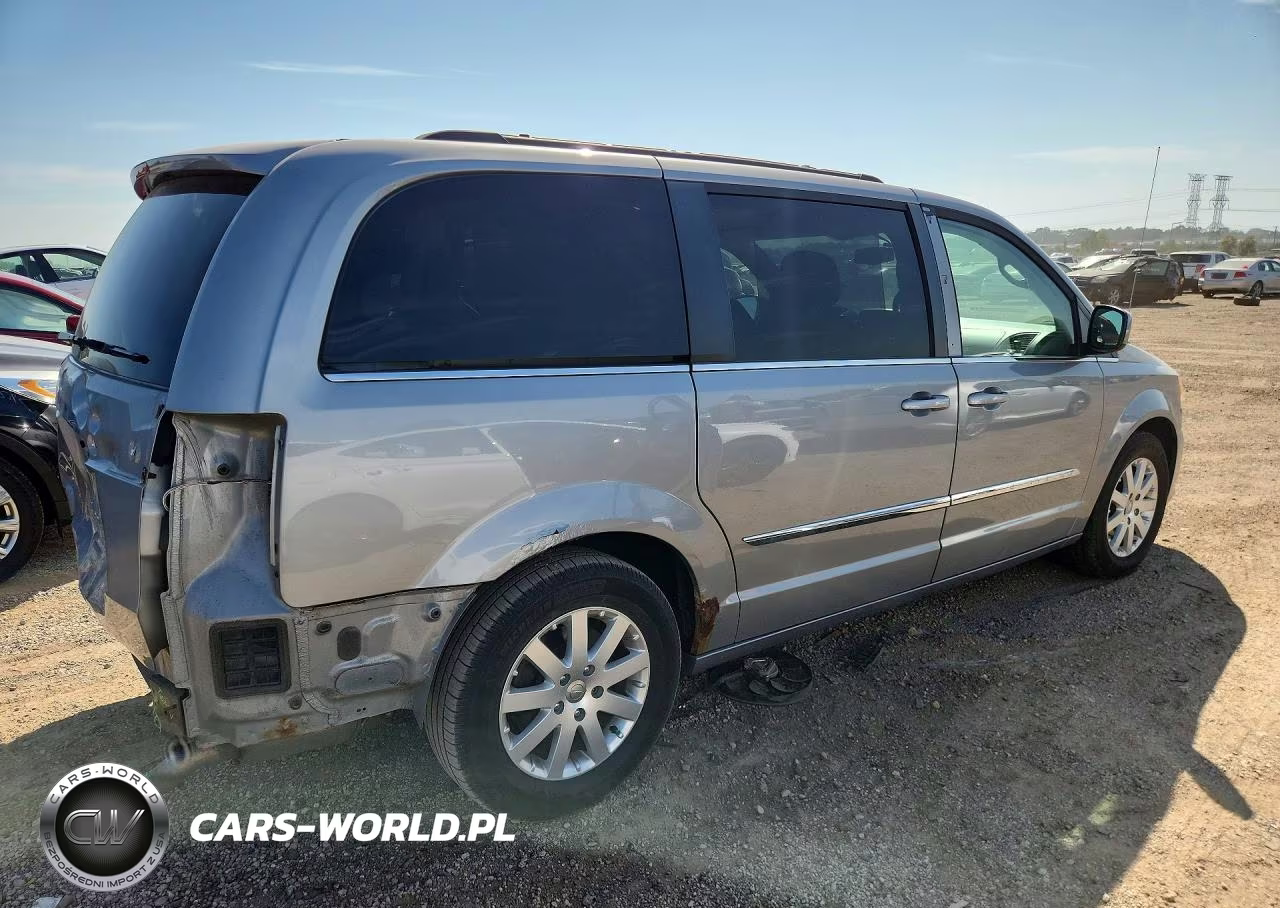 2014 Chrysler Town & Country Touring VIN:2C4RC1BG6ER454958 - 3