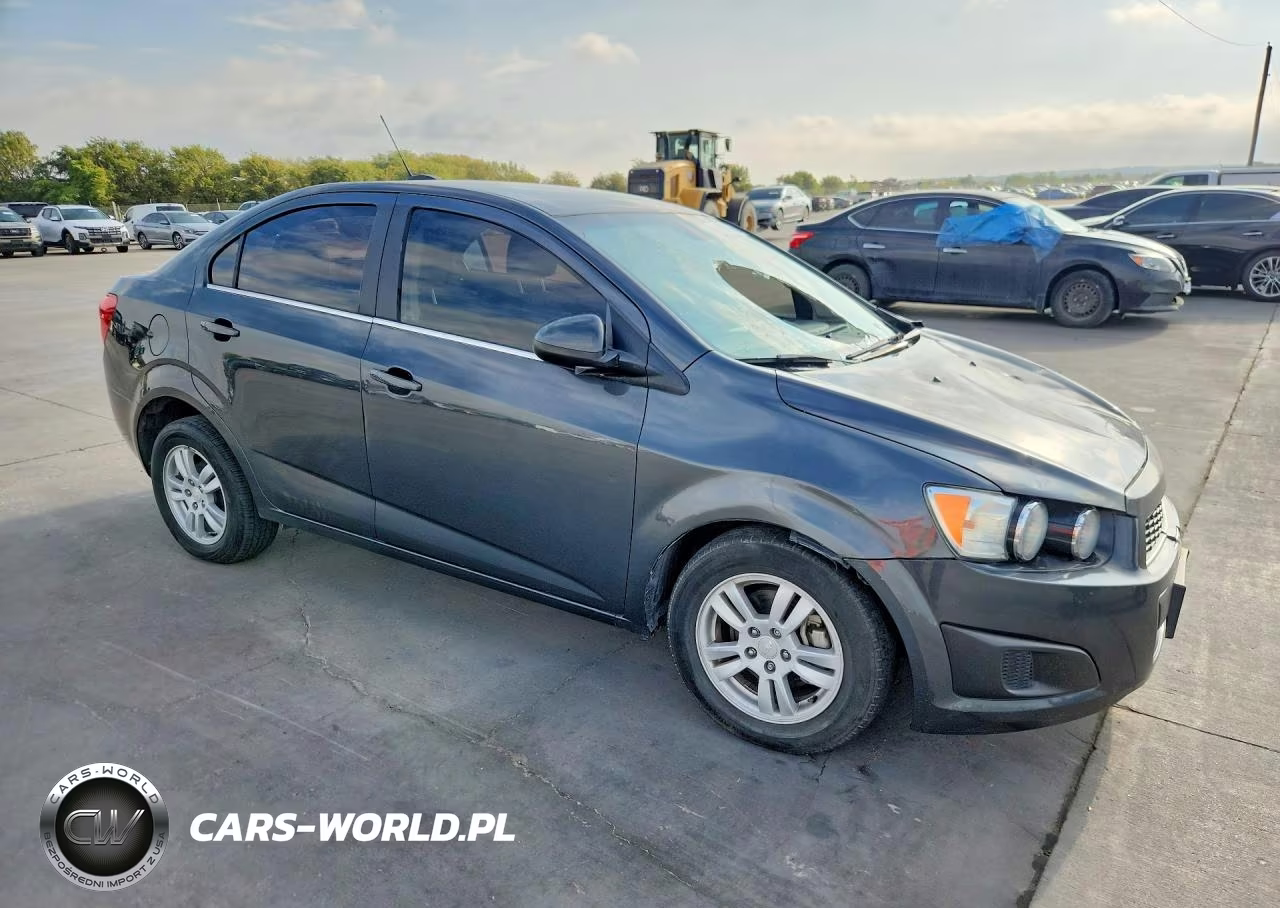 2016 Chevrolet Sonic Lt VIN:1G1JC5SH1G4147936 - 4