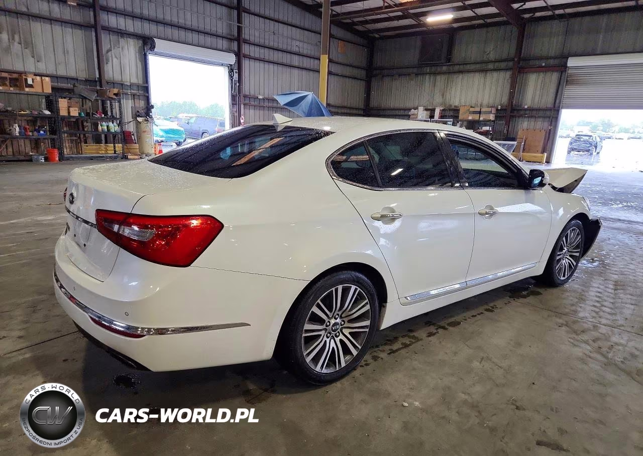 2014 Kia Cadenza Premium VIN:KNALN4D79E5138026 - 3