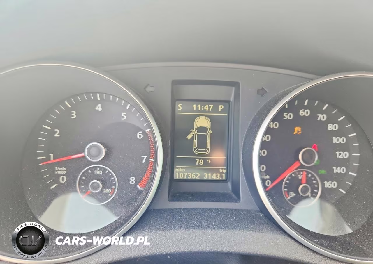 2012 Volkswagen Golf VIN:WVWDB7AJ5CW233787 - 9