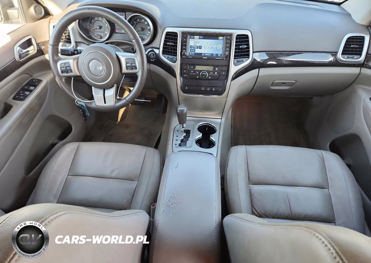 2012 Jeep Grand Cherokee Laredo VIN:1C4RJEAG3CC206347 - 8