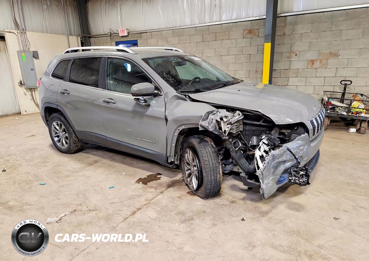2019 Jeep Cherokee Latitude Plus VIN:1C4PJMLX1KD421989 - 4