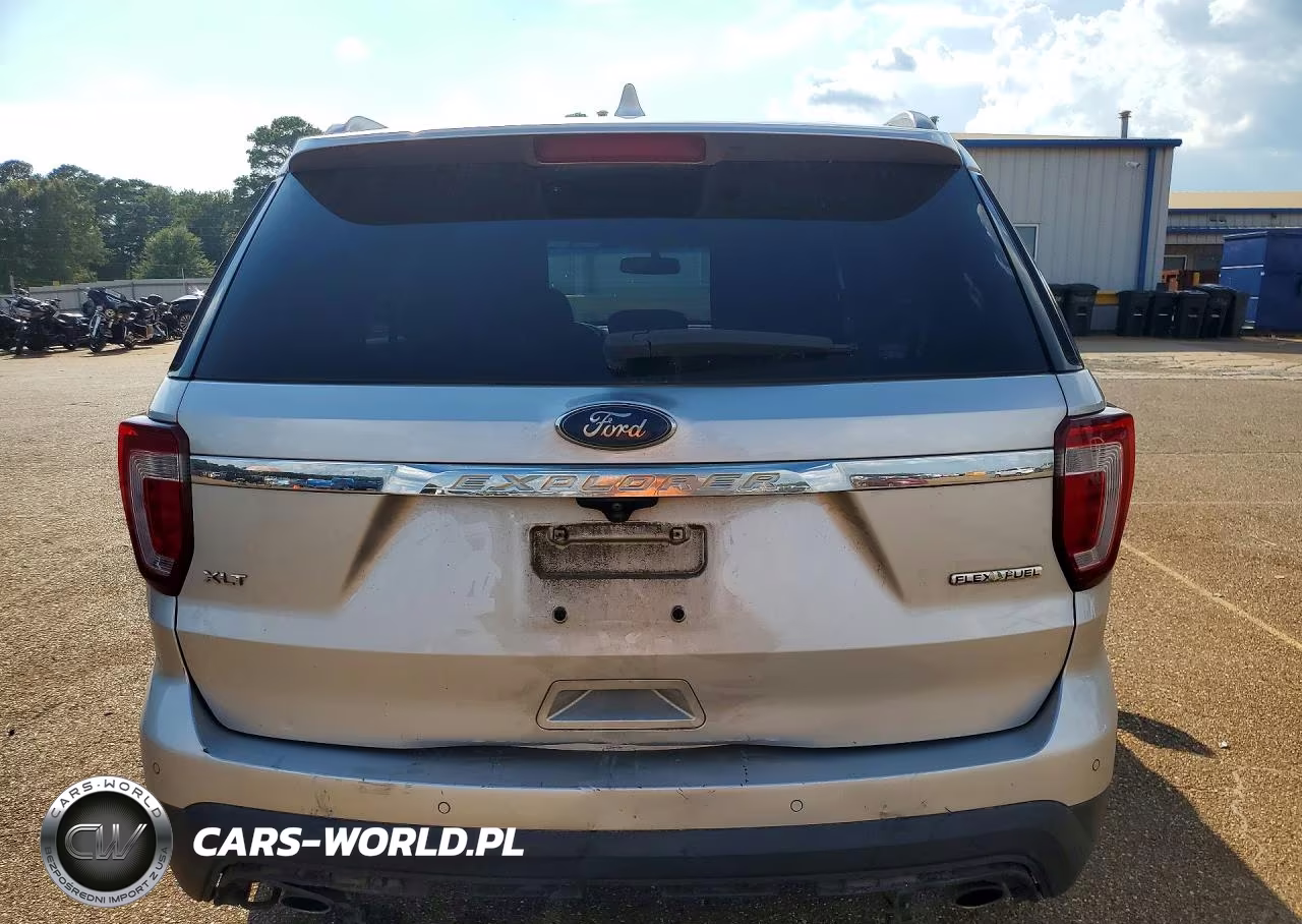 2016 Ford Explorer Xlt VIN:1FM5K7D88GGB33529 - 6