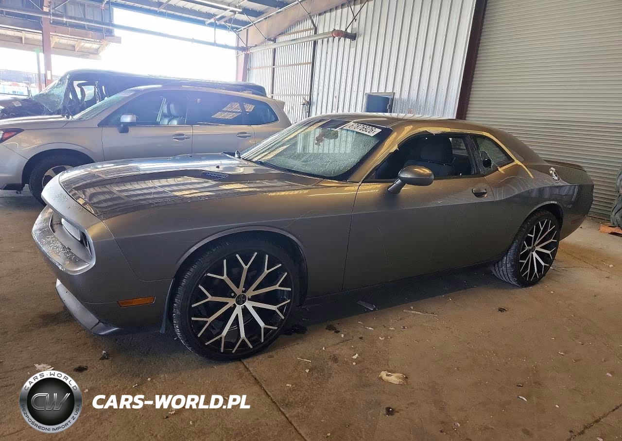 2012 Dodge Challenger Sxt – zdjęcie 1 z 12