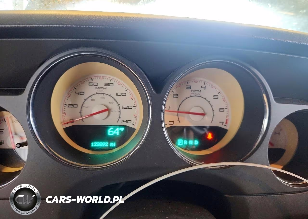 2012 Dodge Challenger Sxt VIN:2C3CDYAG1CH204614 - 9