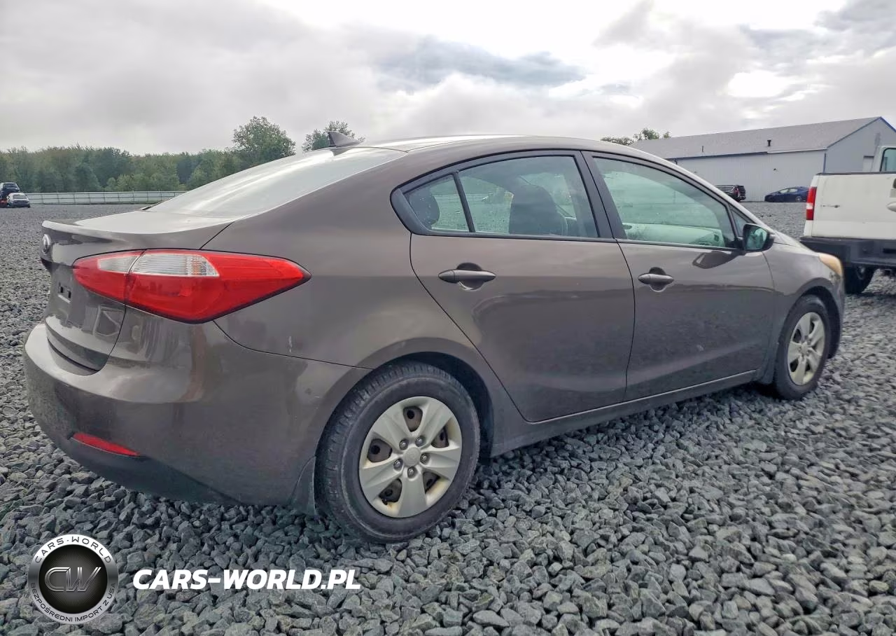 2015 Kia Forte Lx VIN:KNAFX4A65F5279812 - 3