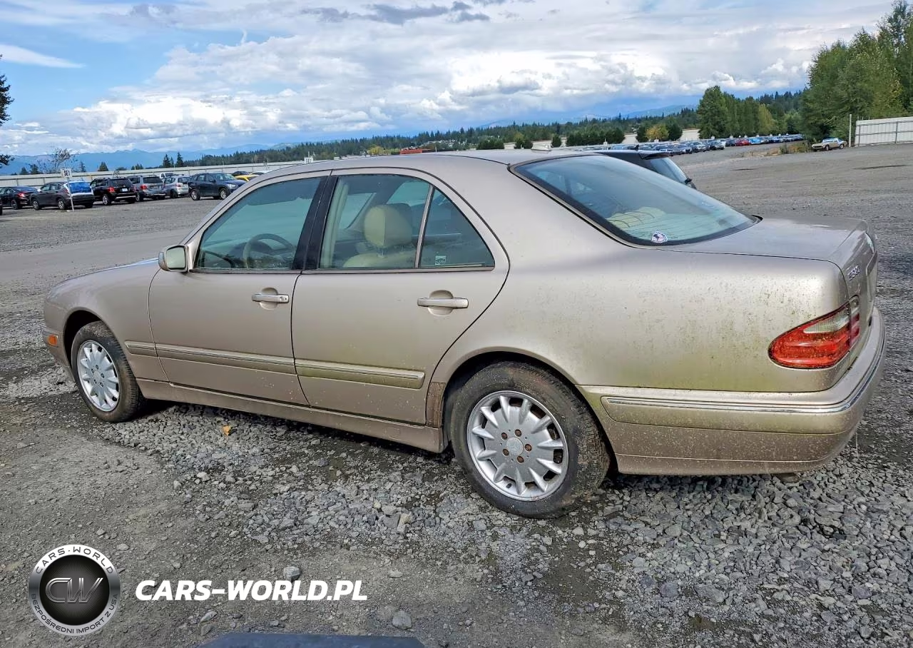 2001 Mercedes-Benz E 320 4Matic VIN:WDBJF82J11X061467 - 2
