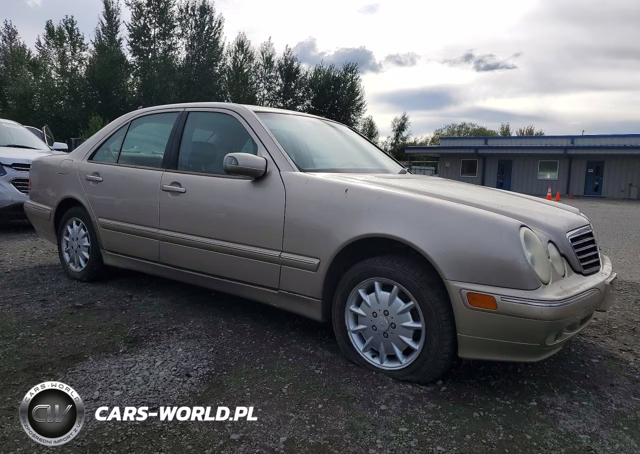 2001 Mercedes-Benz E 320 4Matic VIN:WDBJF82J11X061467 - 4