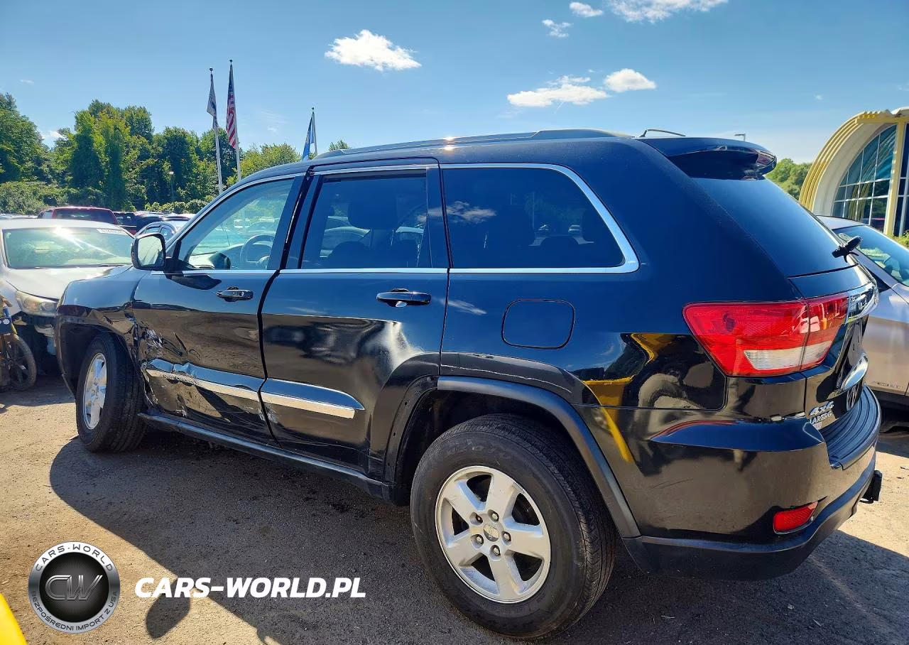 2011 Jeep Grand Cherokee Laredo VIN:1J4RR4GG1BC576246 - 2