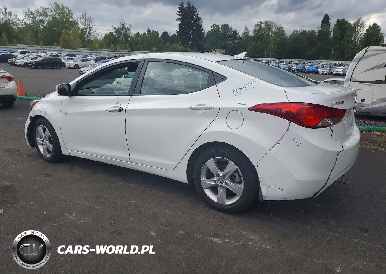 2013 Hyundai Elantra Gls VIN:5NPDH4AE1DH428325 - 2