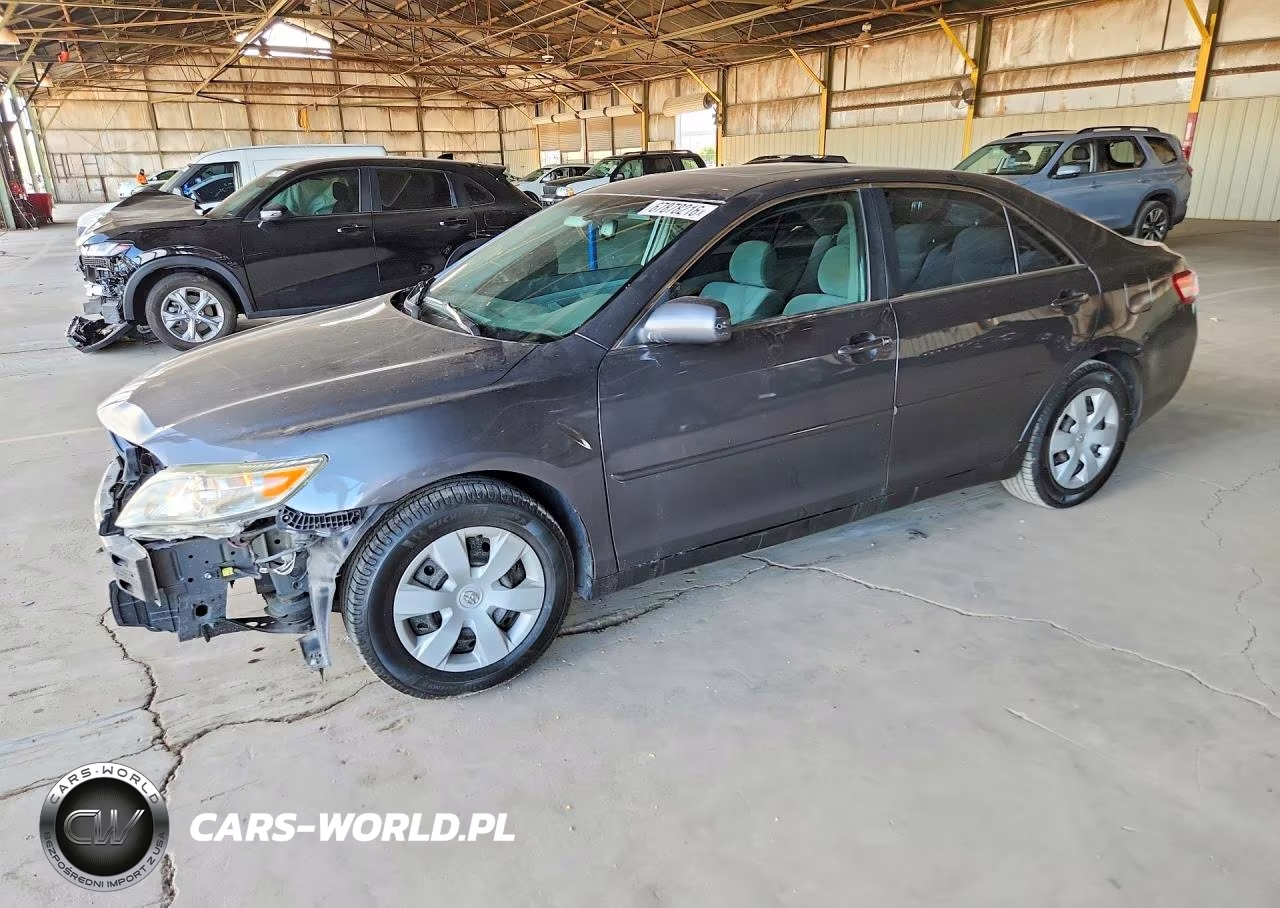 2011 Toyota Camry Le VIN:4T1BF3EK2BU645646 - 1