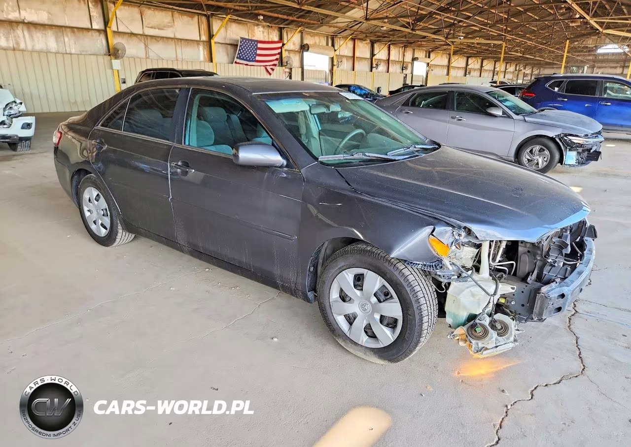 2011 Toyota Camry Le VIN:4T1BF3EK2BU645646 - 4