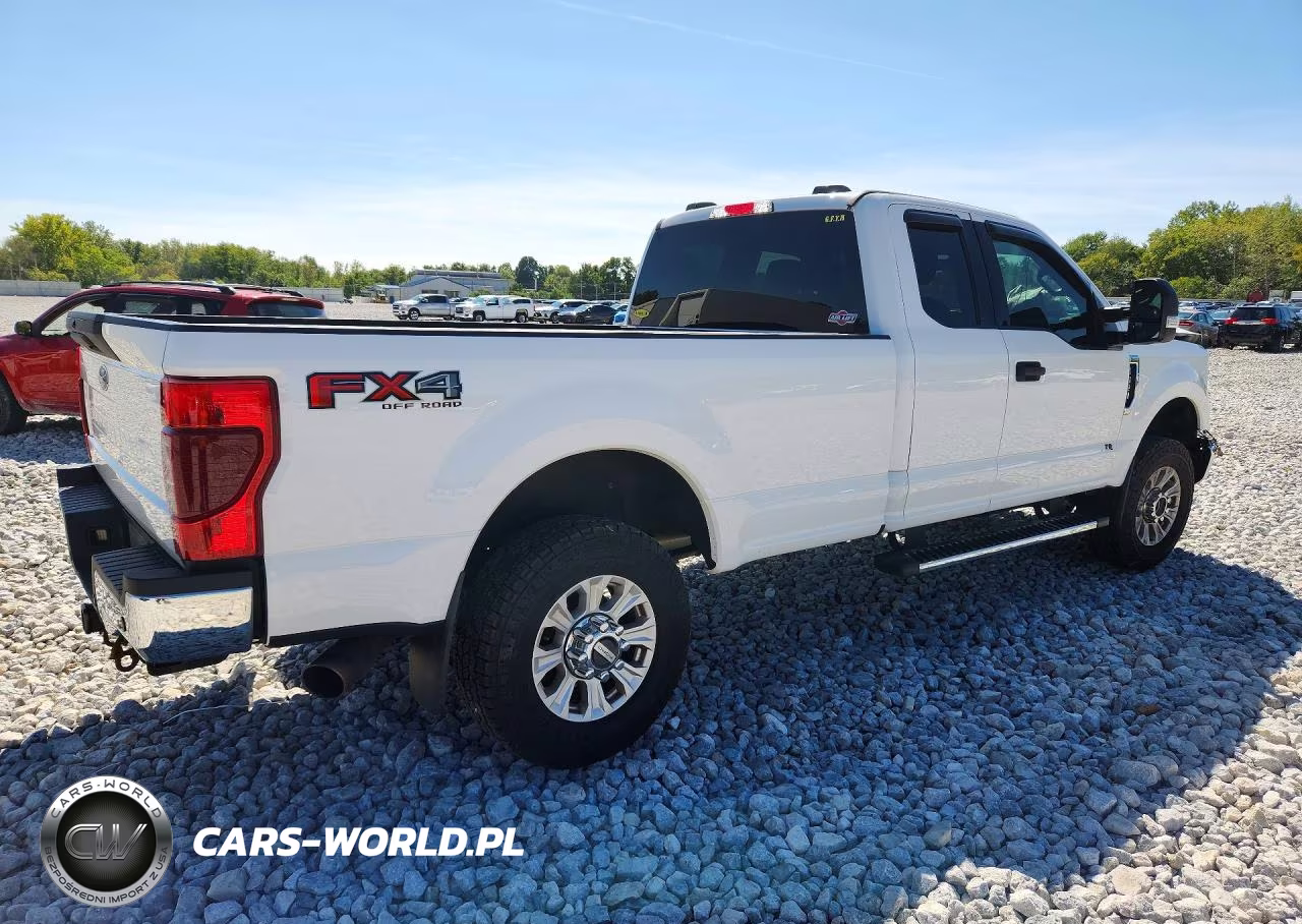 2020 Ford F350 Super Duty VIN:1FT8X3BN8LEE30214 - 3