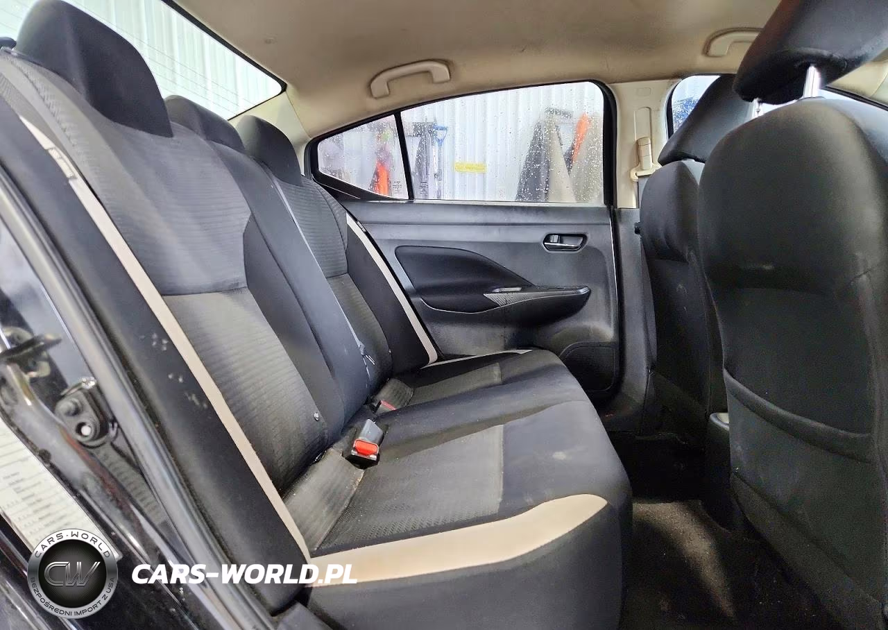 2021 Nissan Versa Sv VIN:3N1CN8EV0ML871302 - 10