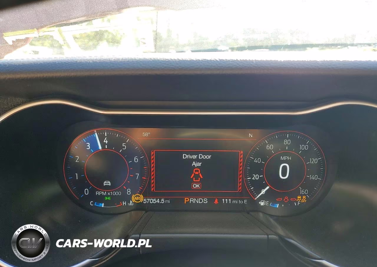 2020 Ford Mustang VIN:1FATP8UHXL5174615 - 9