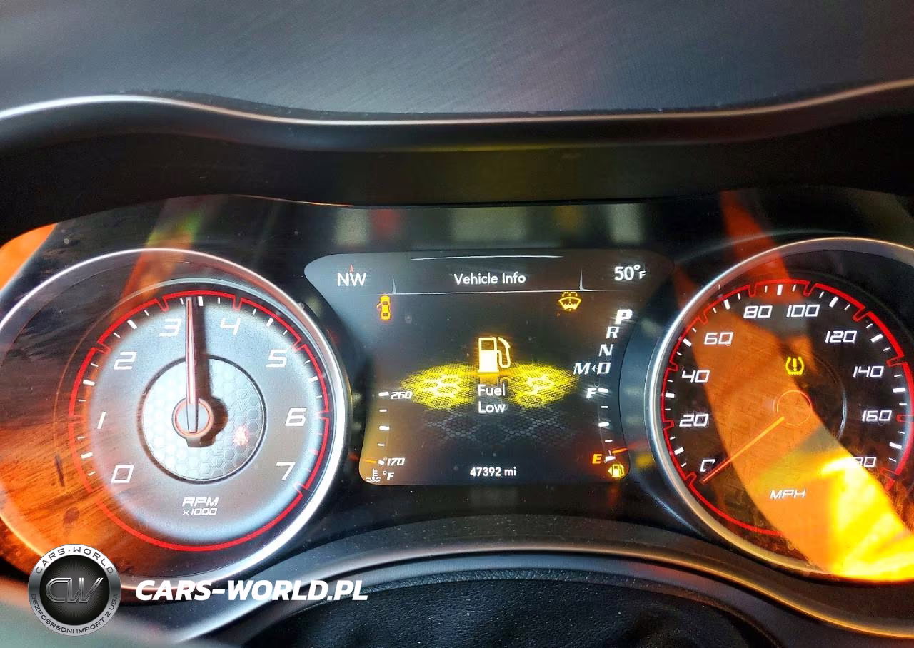 2020 Dodge Charger Scat Pack VIN:2C3CDXGJ8LH169969 - 9