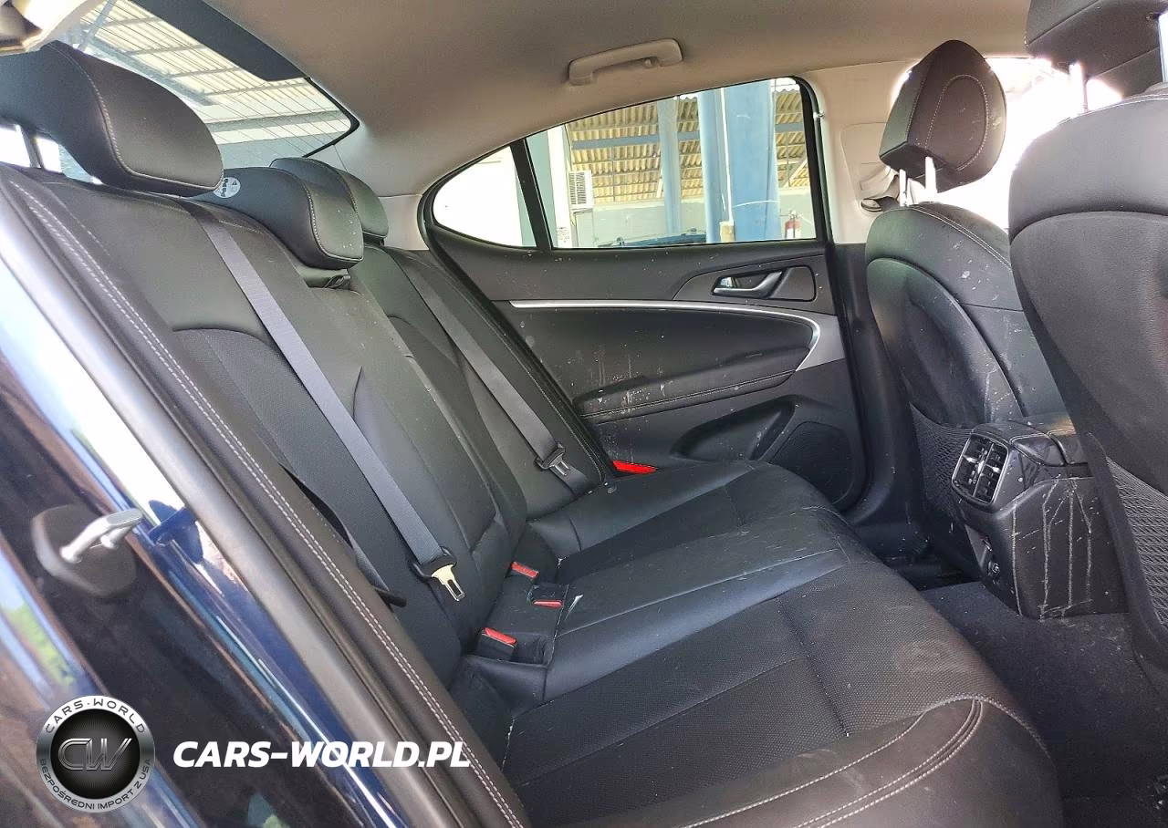 2020 Genesis G70 2.0T VIN:KMTG64LA3LU049149 - 10