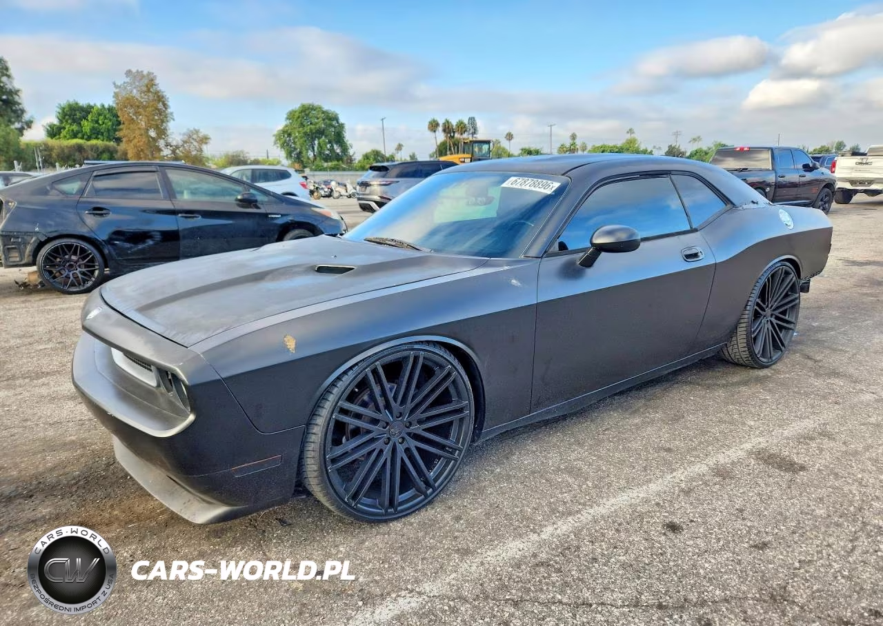 2009 Dodge Challenger Se