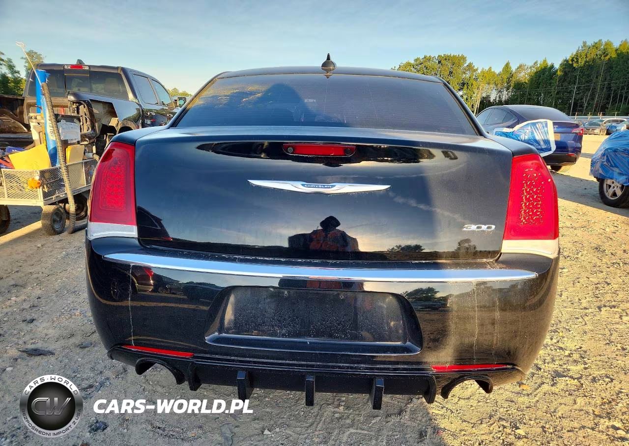 2020 Chrysler 300 Touring VIN:2C3CCAAG6LH250160 - 6