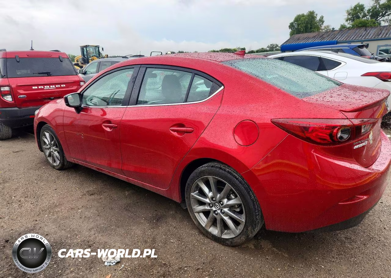 2018 Mazda 3 Touring VIN:3MZBN1V36JM265973 - 2