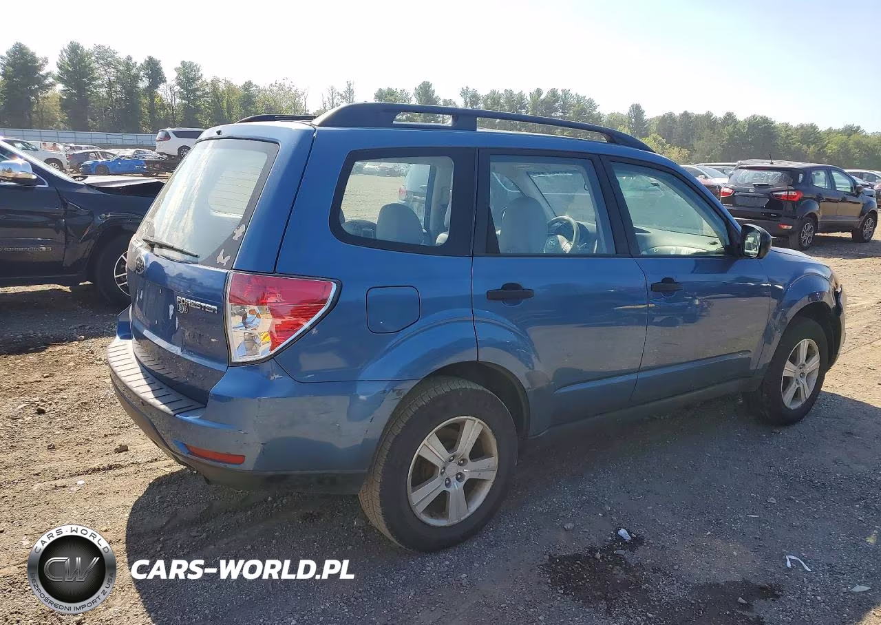 2010 Subaru Forester Xs VIN:JF2SH6BC2AH795309 - 3