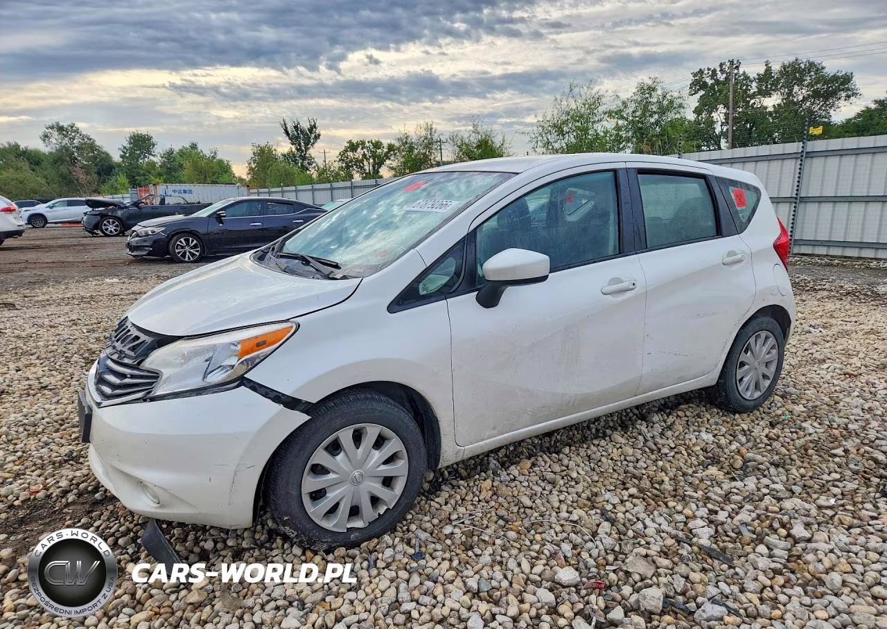 2015 Nissan Versa Note Sv VIN:3N1CE2CP1FL383724 - 1