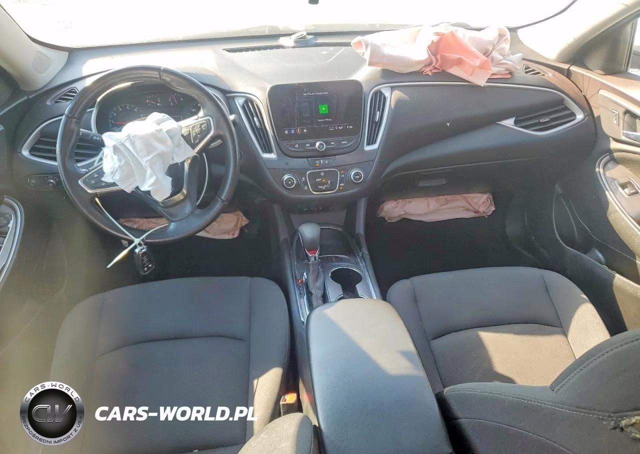 2021 Chevrolet Malibu Rs VIN:1G1ZG5ST3MF062463 - 8