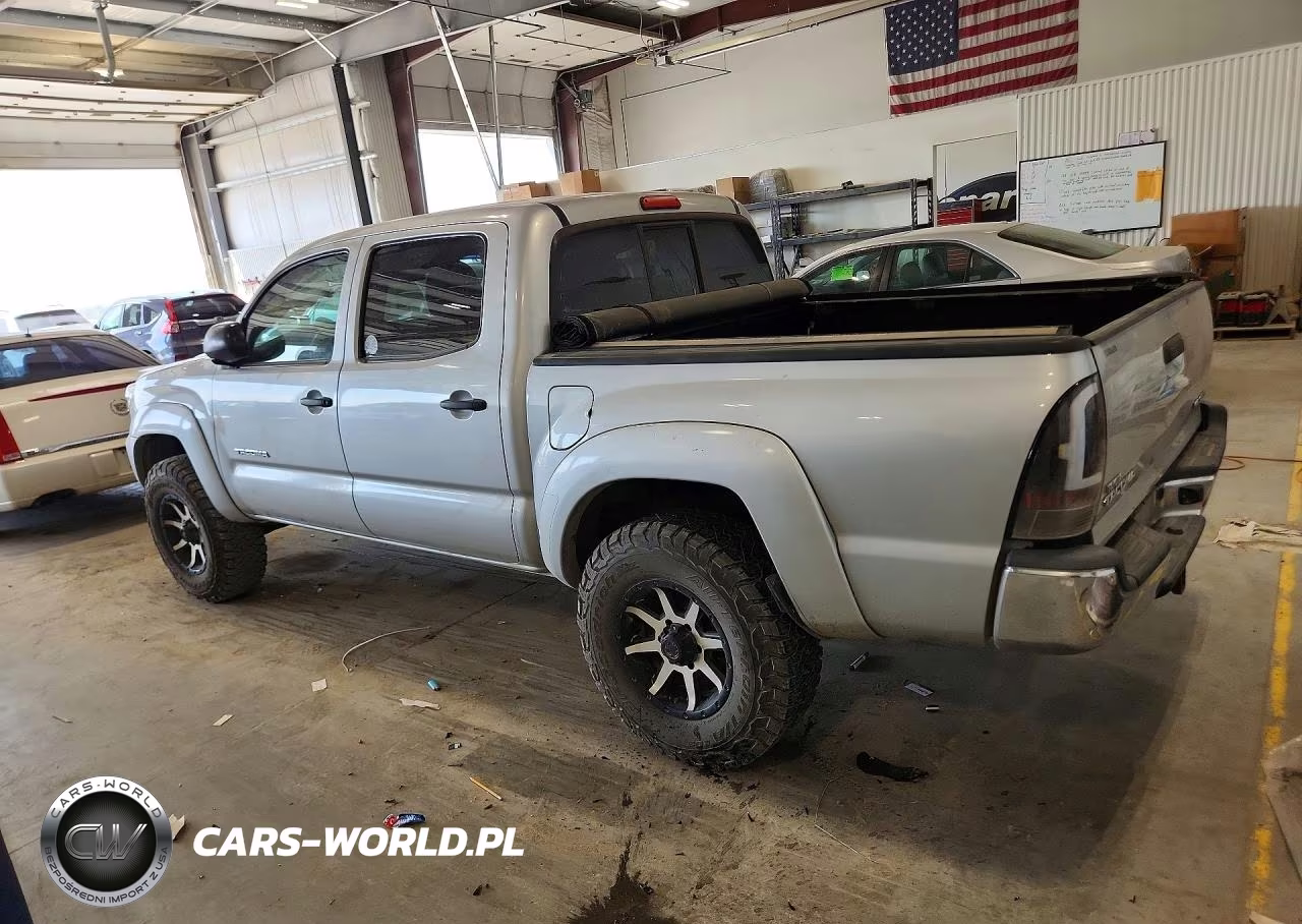 2013 Toyota Tacoma V6 VIN:3TMLU4EN5DM117217 - 2