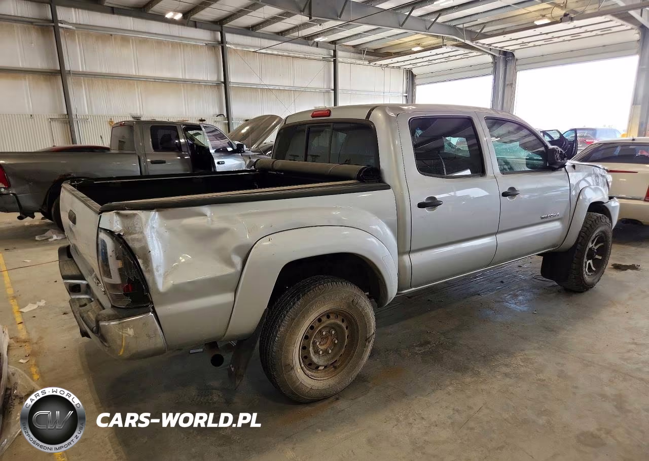 2013 Toyota Tacoma V6 VIN:3TMLU4EN5DM117217 - 3