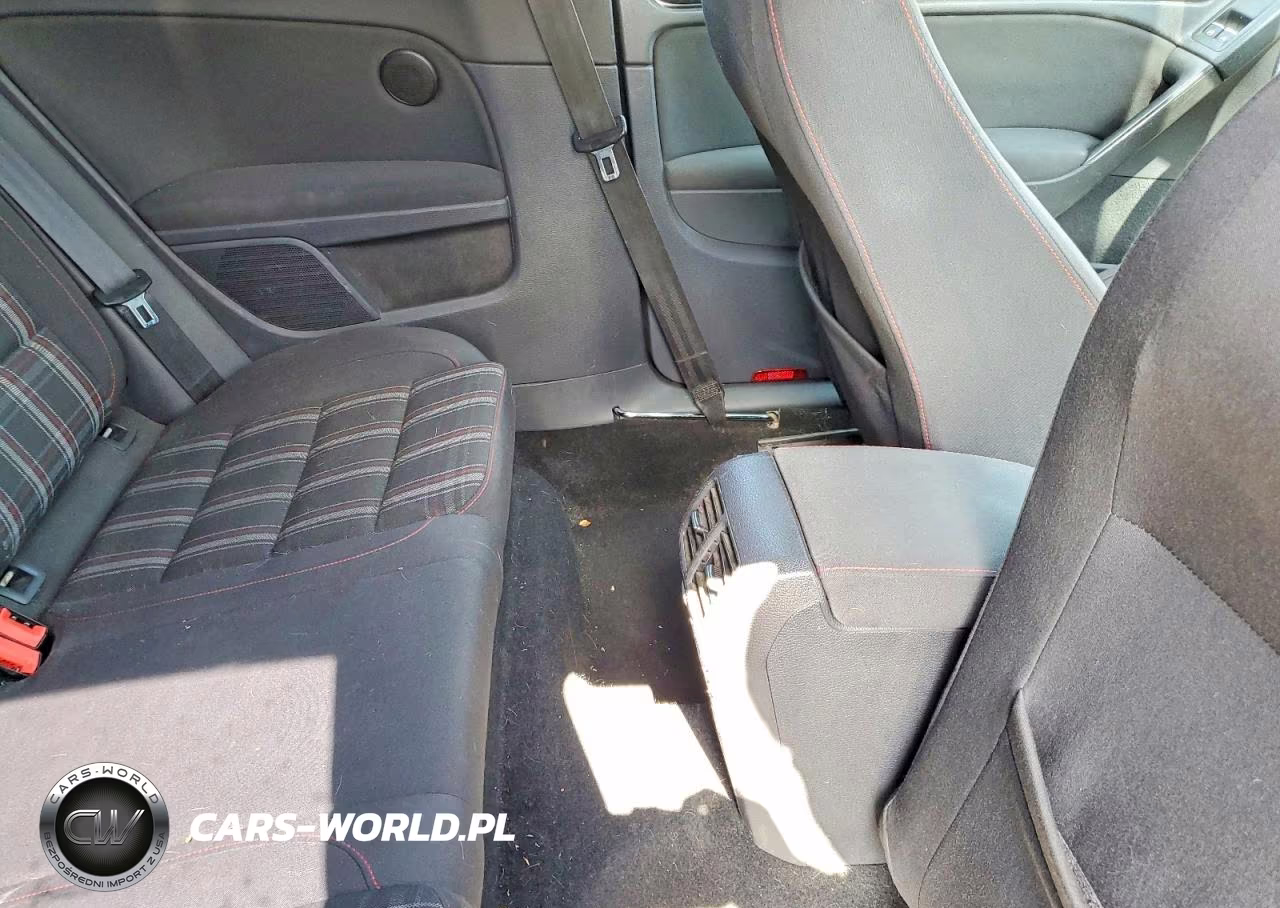 2011 Volkswagen Gti VIN:WVWED7AJXBW169629 - 10