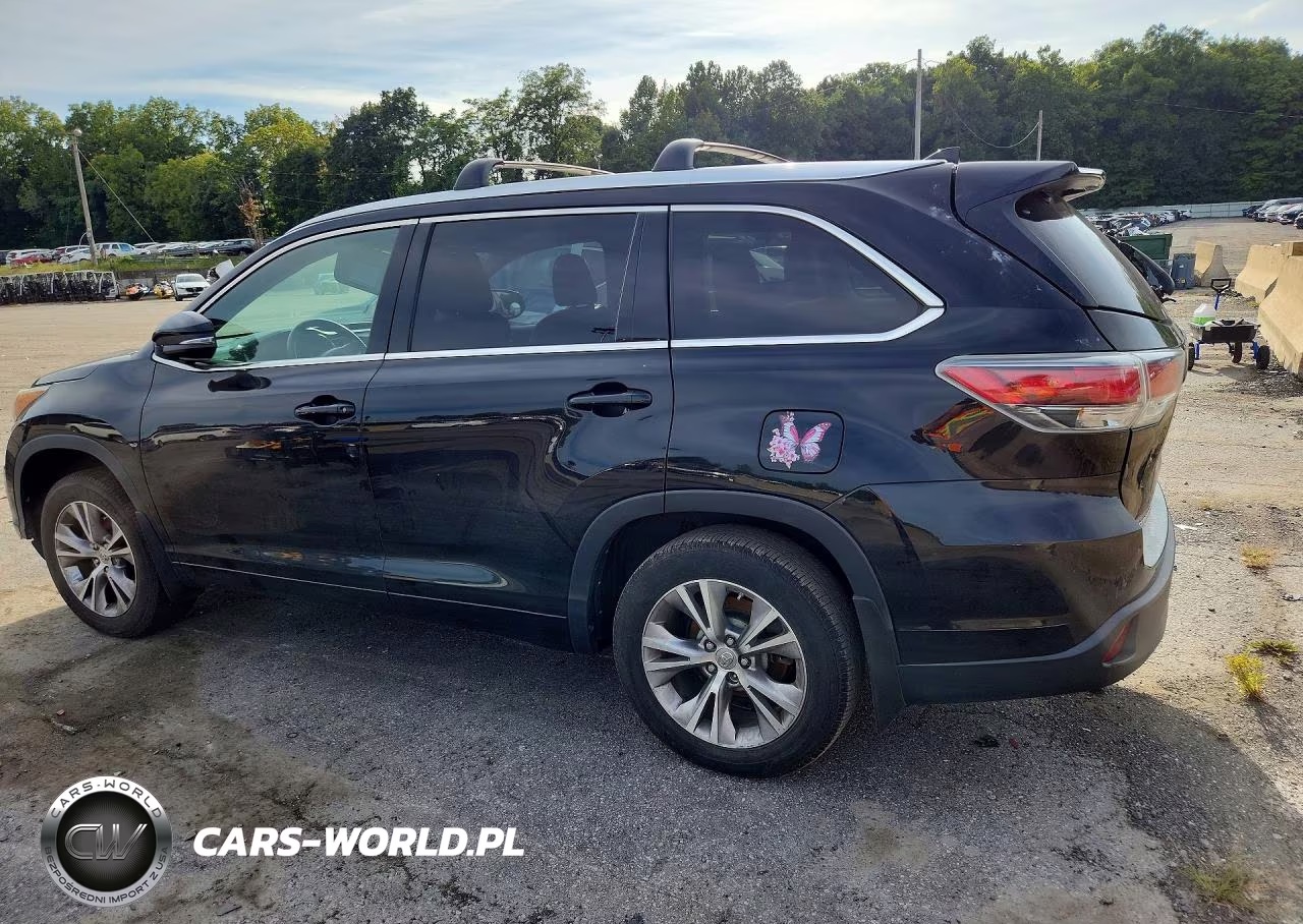 2015 Toyota Highlander Xle VIN:5TDJKRFH7FS199876 - 2