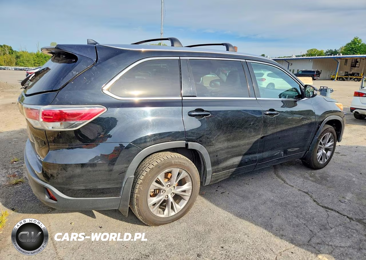 2015 Toyota Highlander Xle VIN:5TDJKRFH7FS199876 - 3