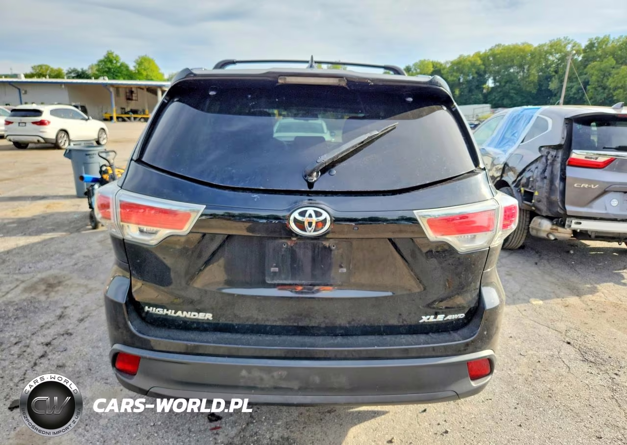 2015 Toyota Highlander Xle VIN:5TDJKRFH7FS199876 - 6