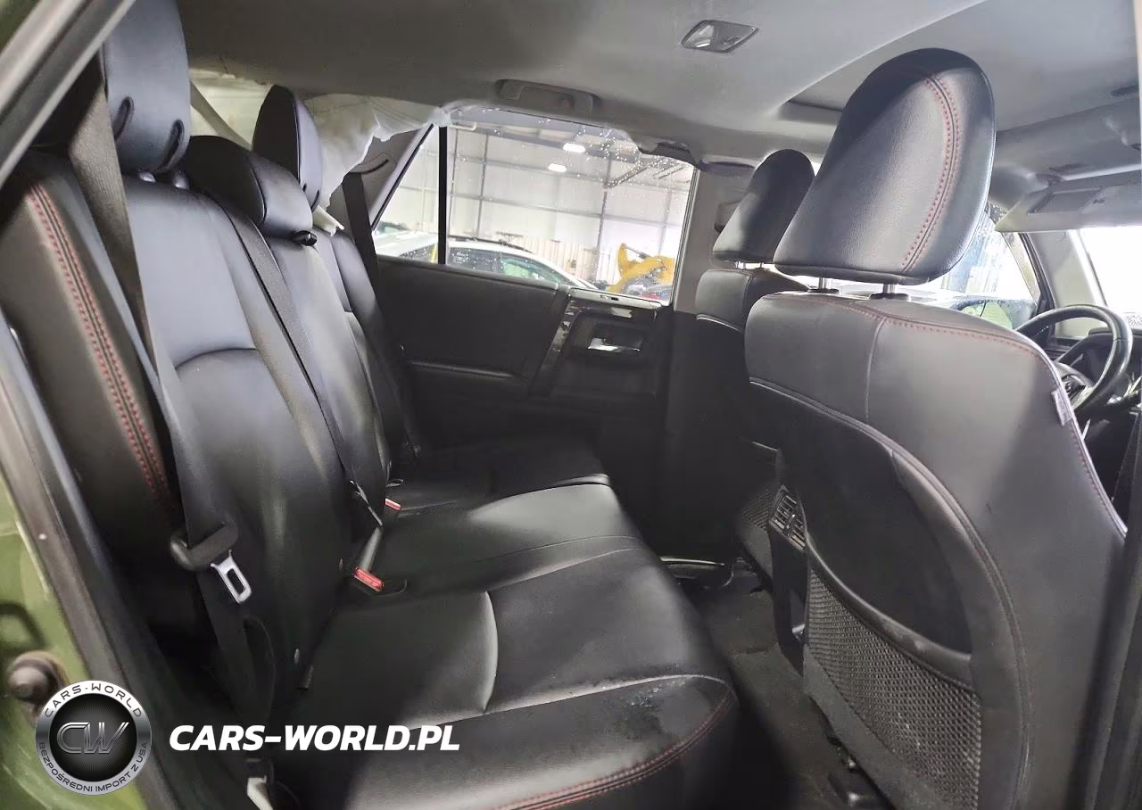 2020 Toyota 4Runner Trd Pro VIN:JTEBU5JR6L5831996 - 10