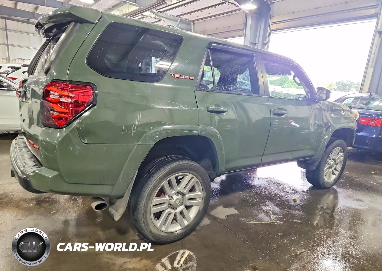 2020 Toyota 4Runner Trd Pro VIN:JTEBU5JR6L5831996 - 3