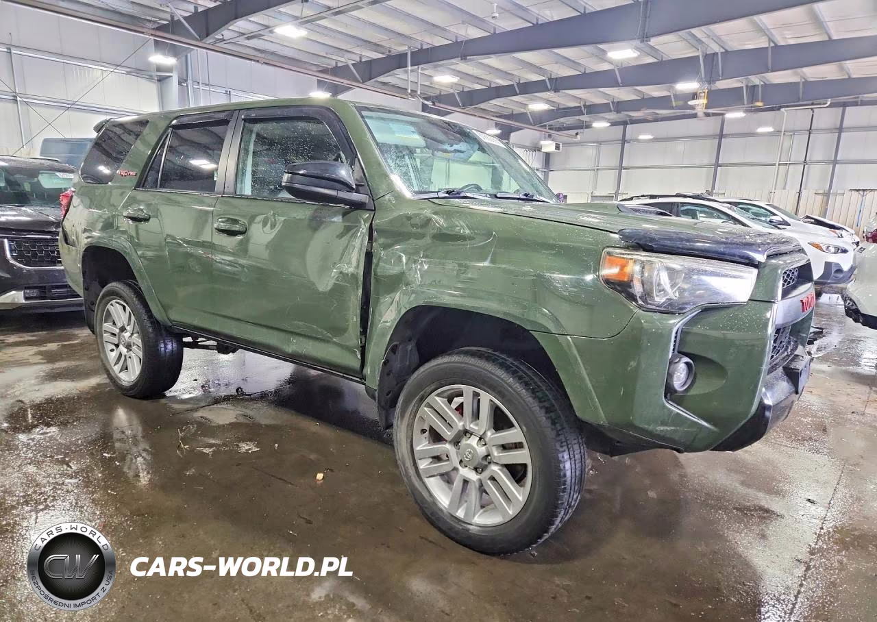 2020 Toyota 4Runner Trd Pro VIN:JTEBU5JR6L5831996 - 4