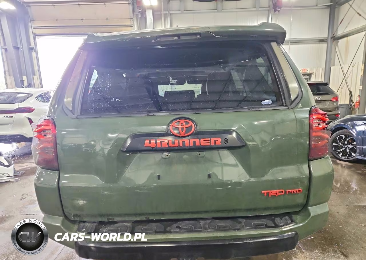 2020 Toyota 4Runner Trd Pro VIN:JTEBU5JR6L5831996 - 6