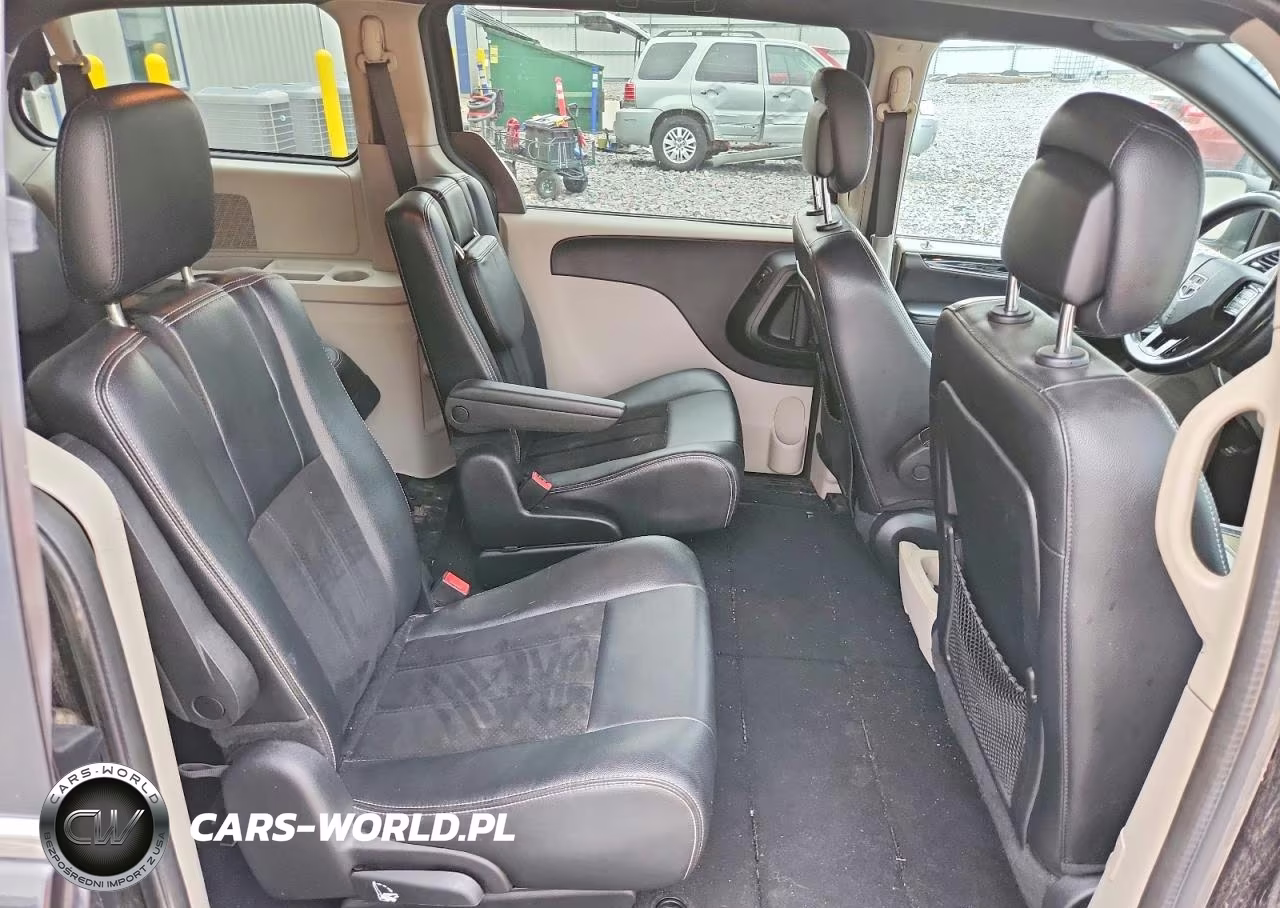 2018 Dodge Grand Caravan Sxt VIN:2C4RDGCG6JR301991 - 11