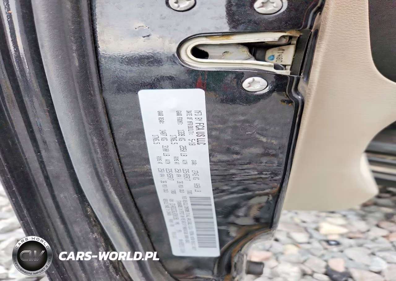 2018 Dodge Grand Caravan Sxt VIN:2C4RDGCG6JR301991 - 13