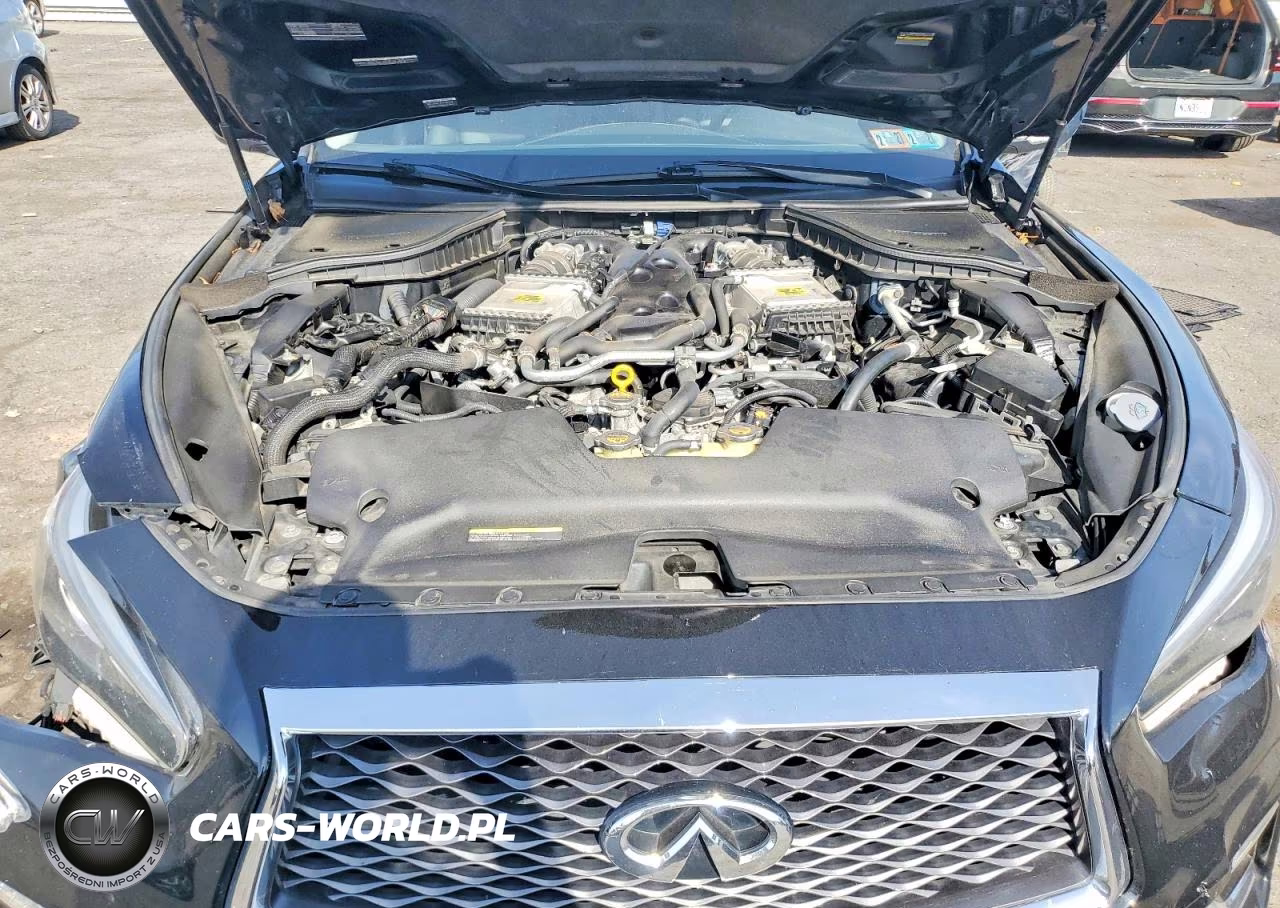 2018 Infiniti Q50 3.0T Luxe VIN:JN1EV7AR9JM445895 - 11