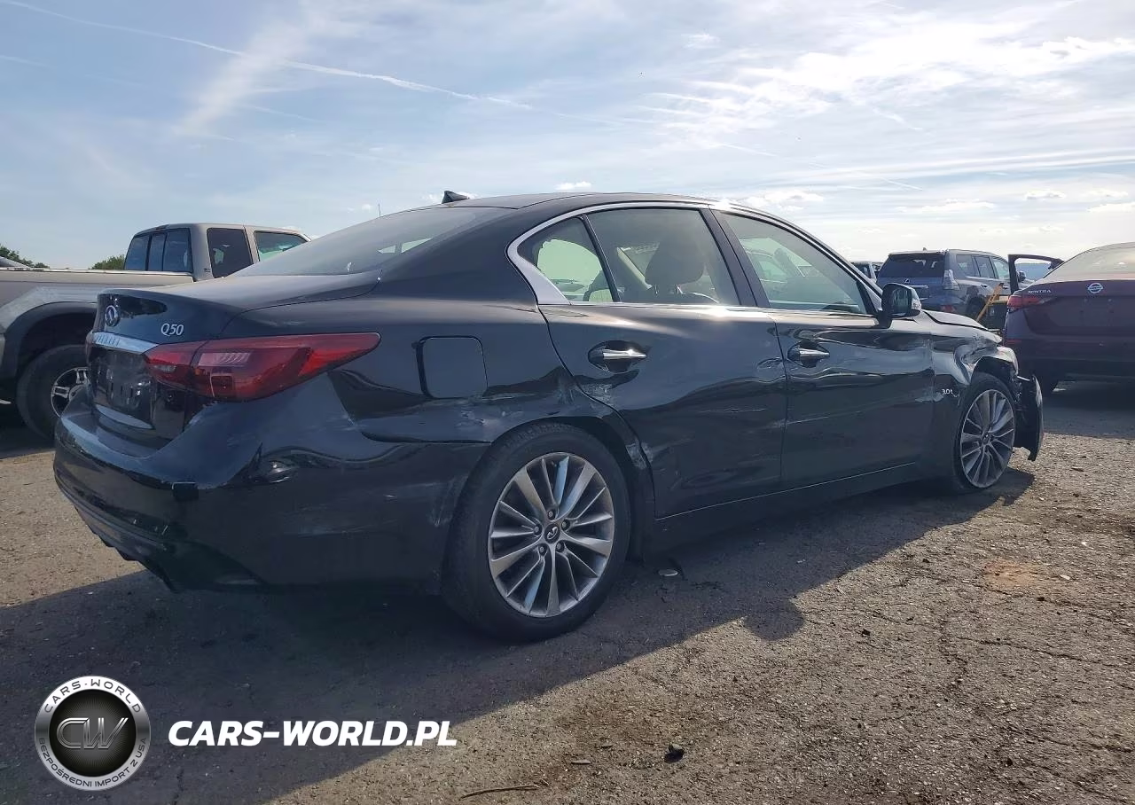 2018 Infiniti Q50 3.0T Luxe VIN:JN1EV7AR9JM445895 - 3