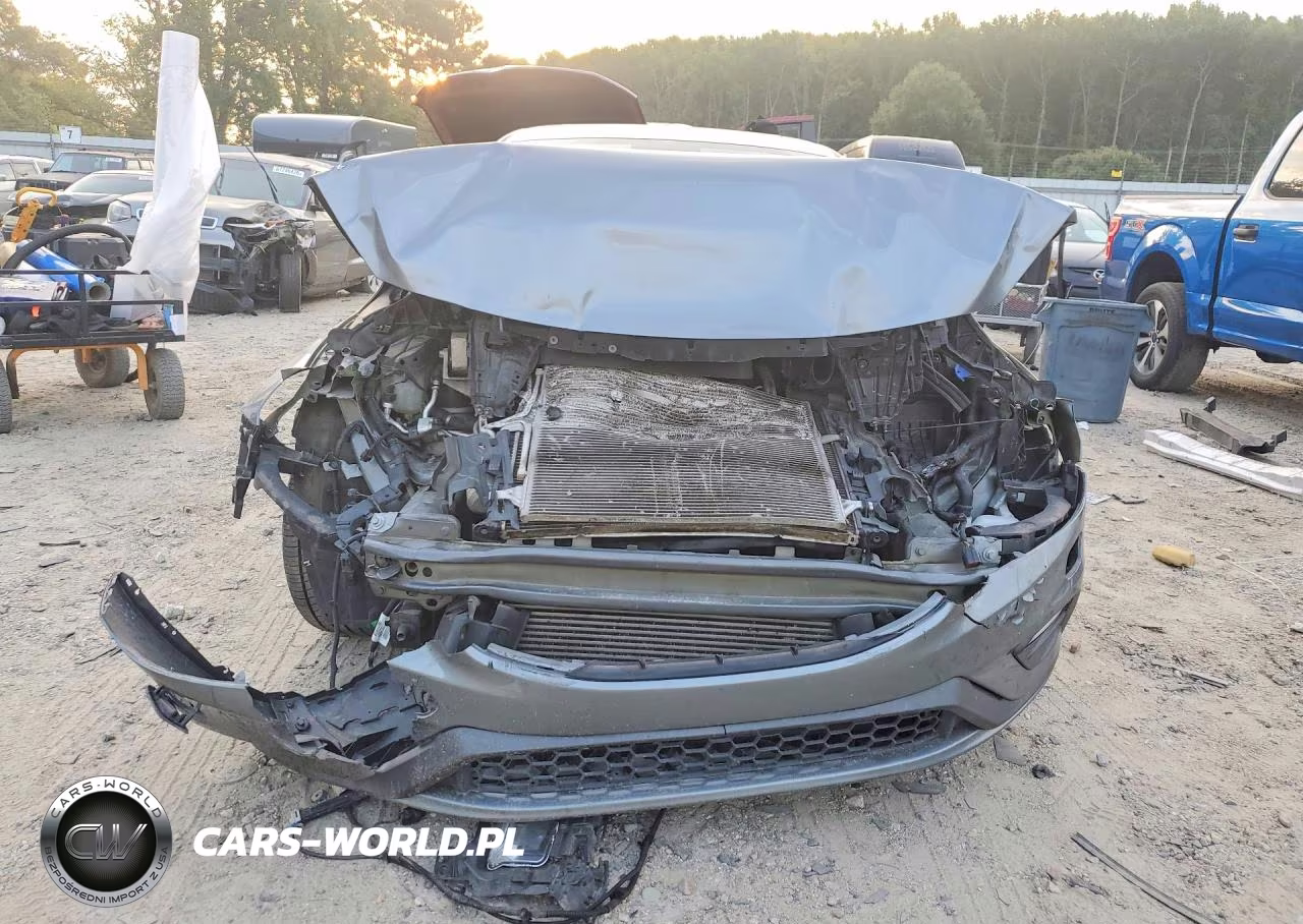 2017 Volvo S60 VIN:YV126MFL0H2438625 - 5