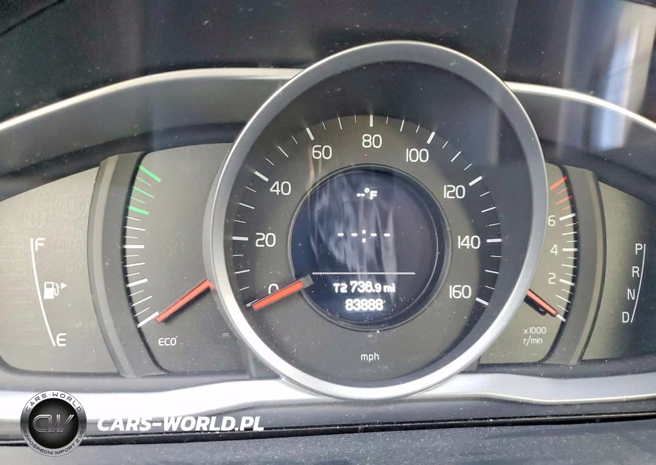 2017 Volvo S60 VIN:YV126MFL0H2438625 - 9