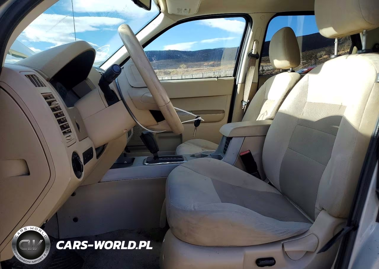 2008 Ford Escape Xlt VIN:1FMCU03178KD05982 - 7